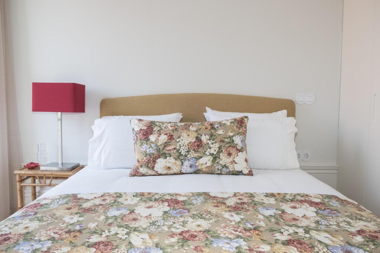 Boutique Rentals-Flores Chic In Historical Center Porto Zewnętrze zdjęcie